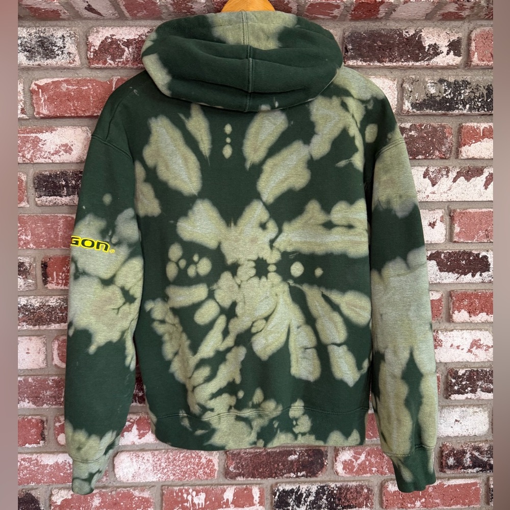 University of Oregon Ducks Football Bleach Spiral Tiedye Hoodie Sweatshirt - Picture 5 of 7